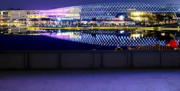 小間距全彩led顯示屏的評測要求?