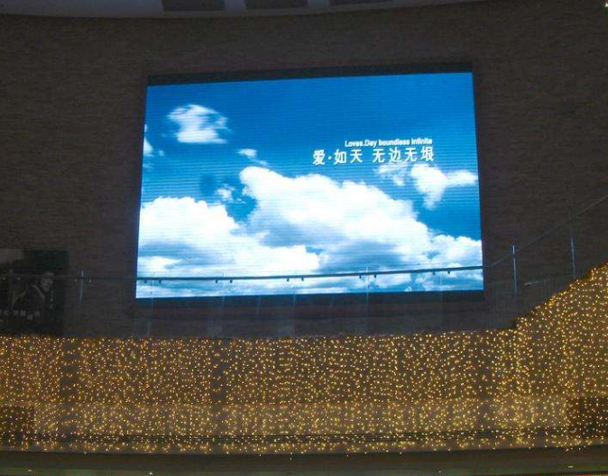 長(zhǎng)沙戶外LED顯示屏如何選擇?